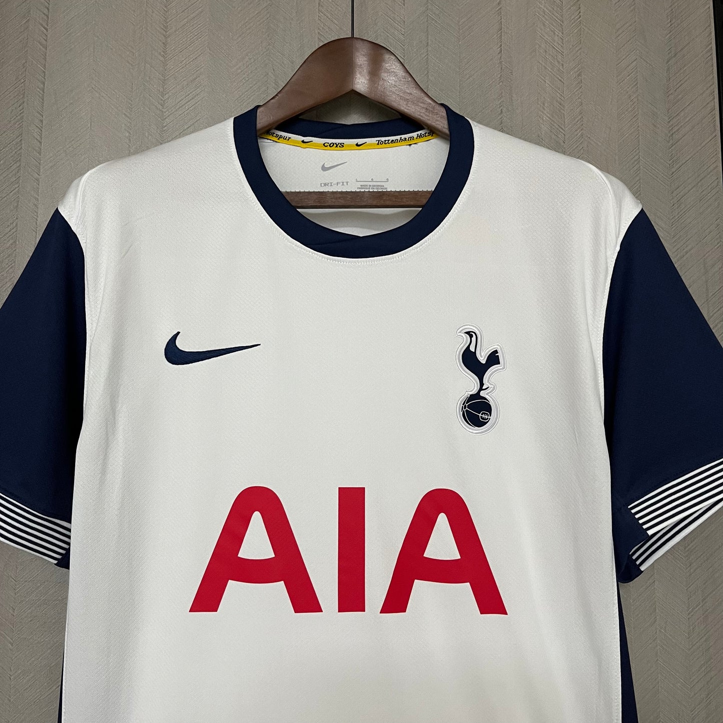 TOTTENHAM 24/25 LOCAL