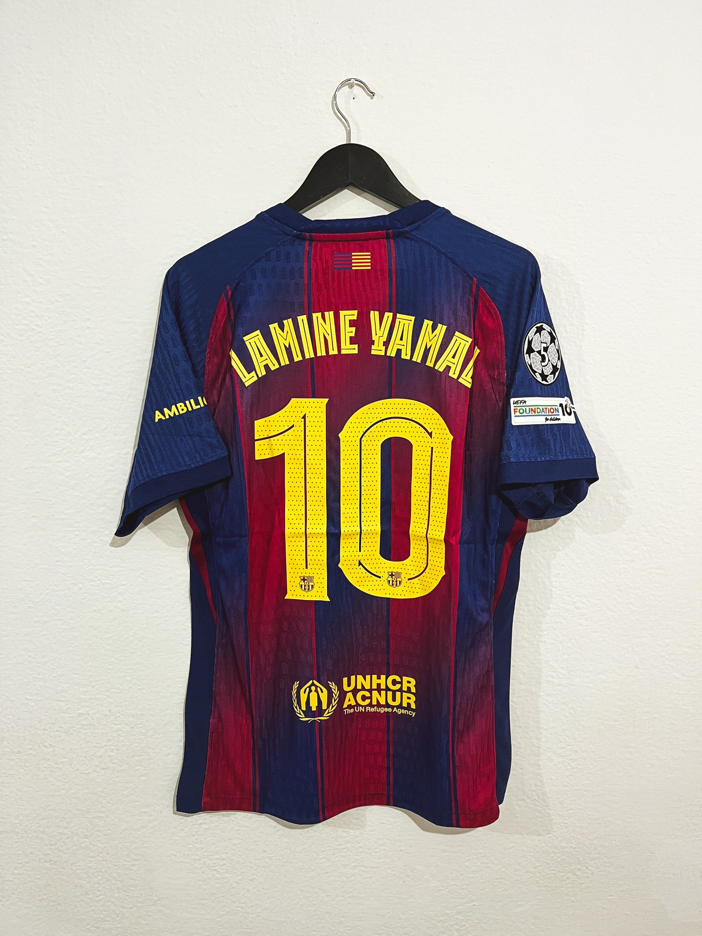 LAMINE YAMAL 10 - BARCELONA 25/26 LOCAL