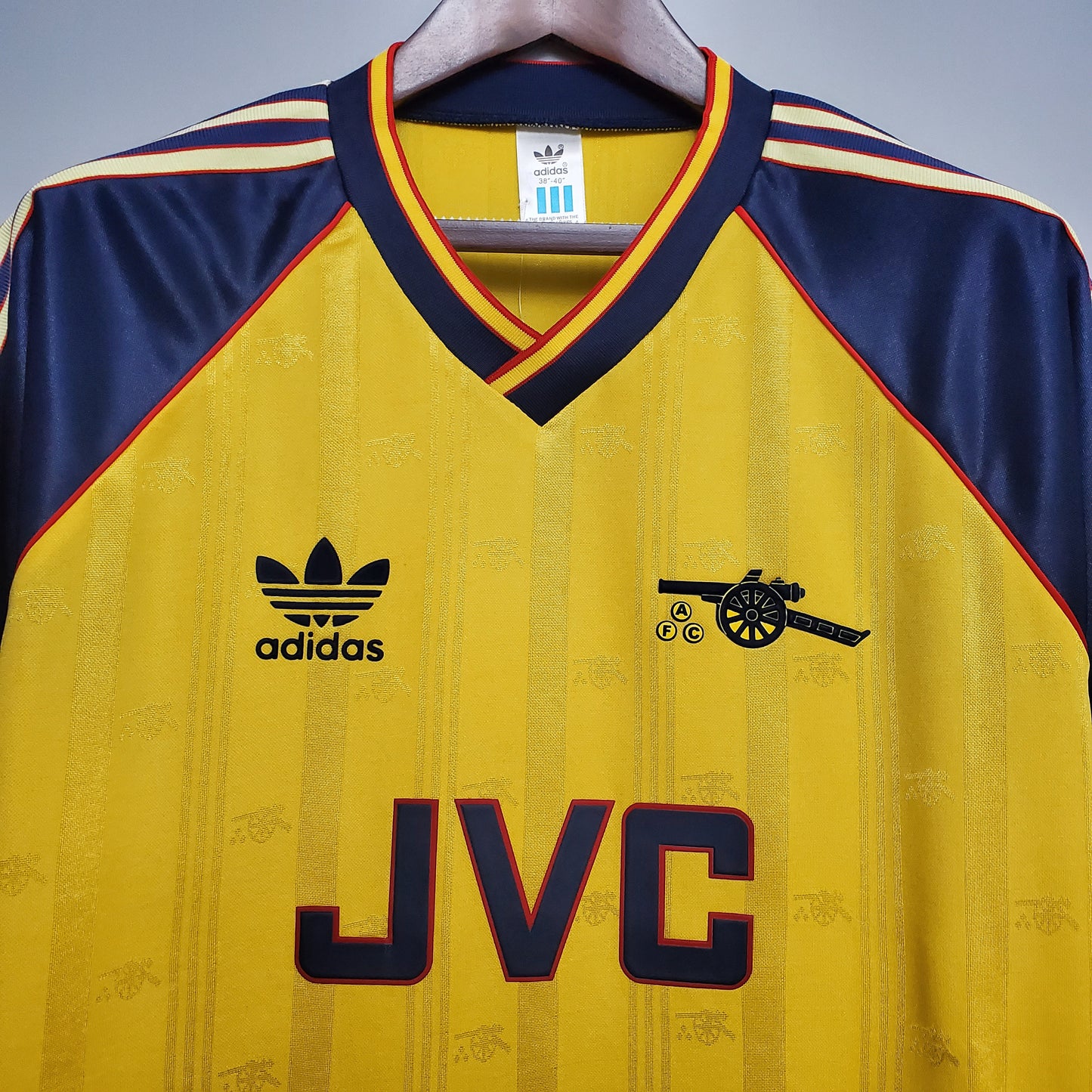 ARSENAL 88/91 VISITA