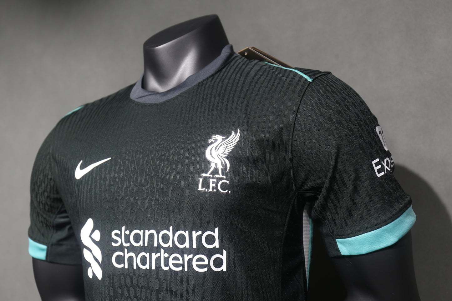 LIVERPOOL 24/25 VISITA