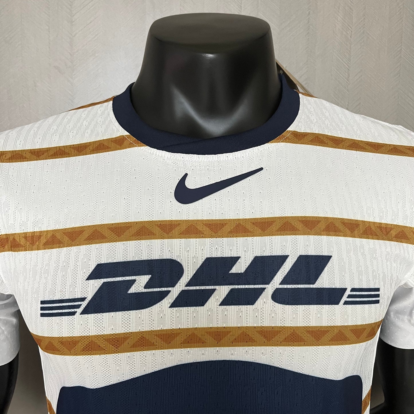 PUMAS 24/25 LOCAL
