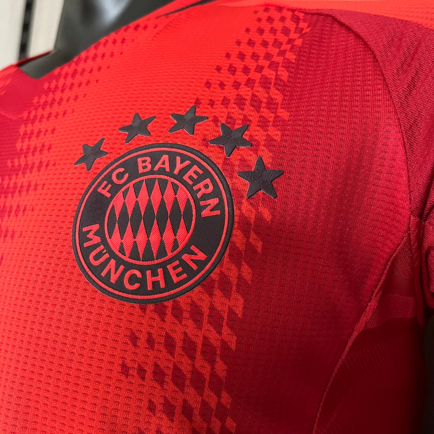 BAYERN MUNICH 24/25 LOCAL