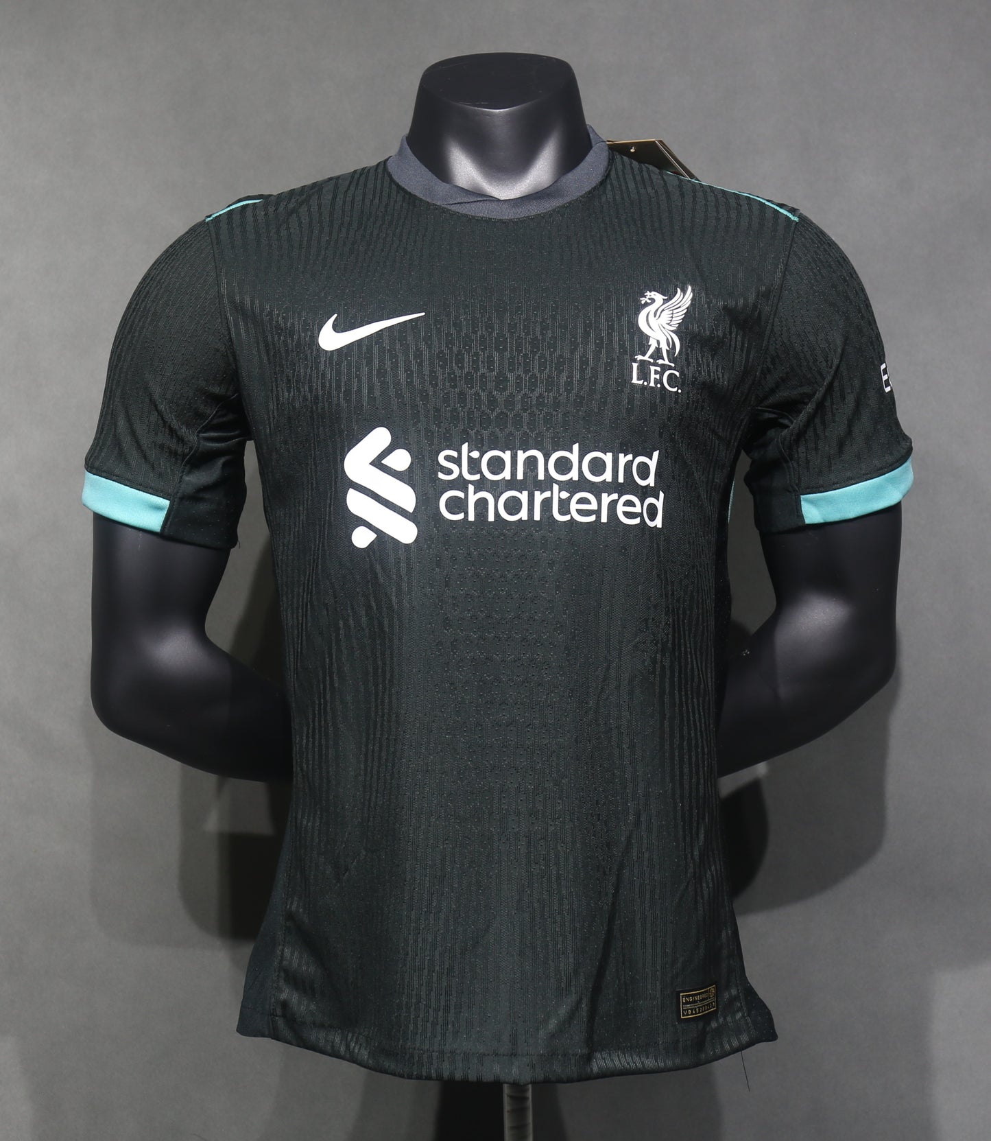 LIVERPOOL 24/25 VISITA