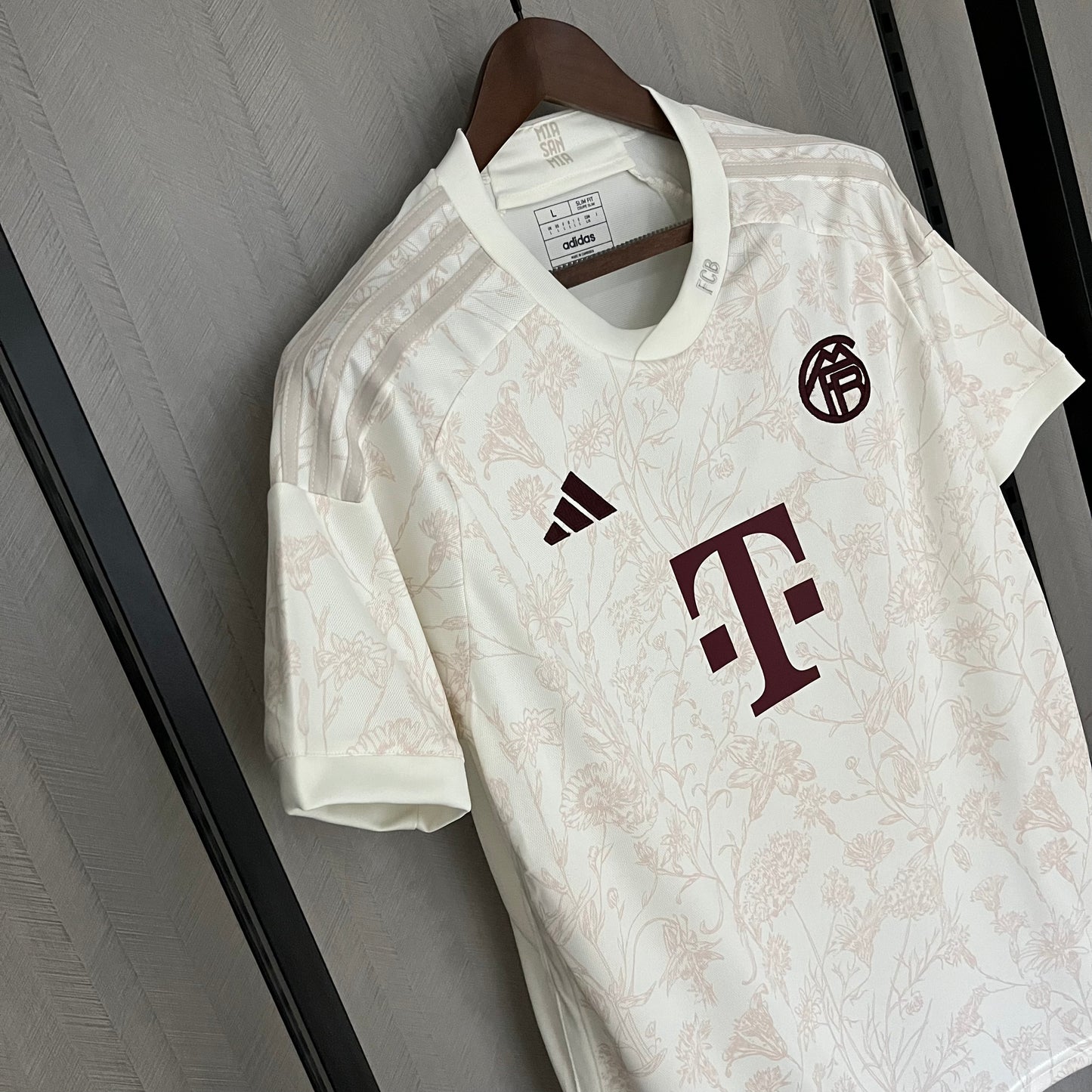 BAYERN MUNICH 23/24 TERCERA