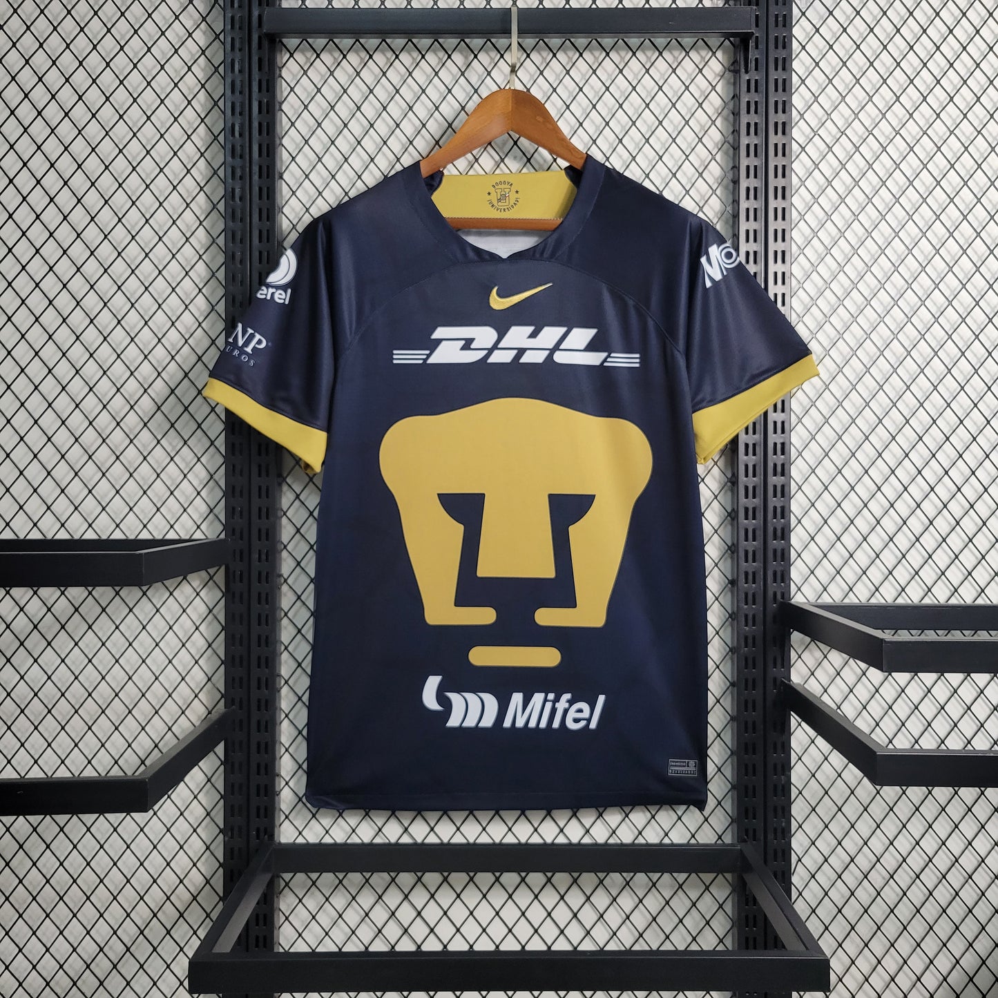 PUMAS 23/24 VISITA