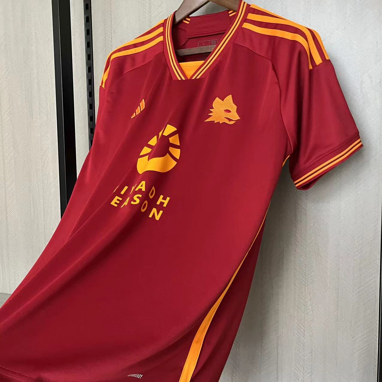 ROMA 23/24 LOCAL