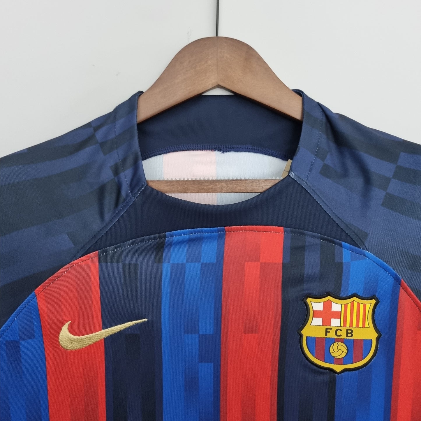 BARCELONA 22/23 LOCAL