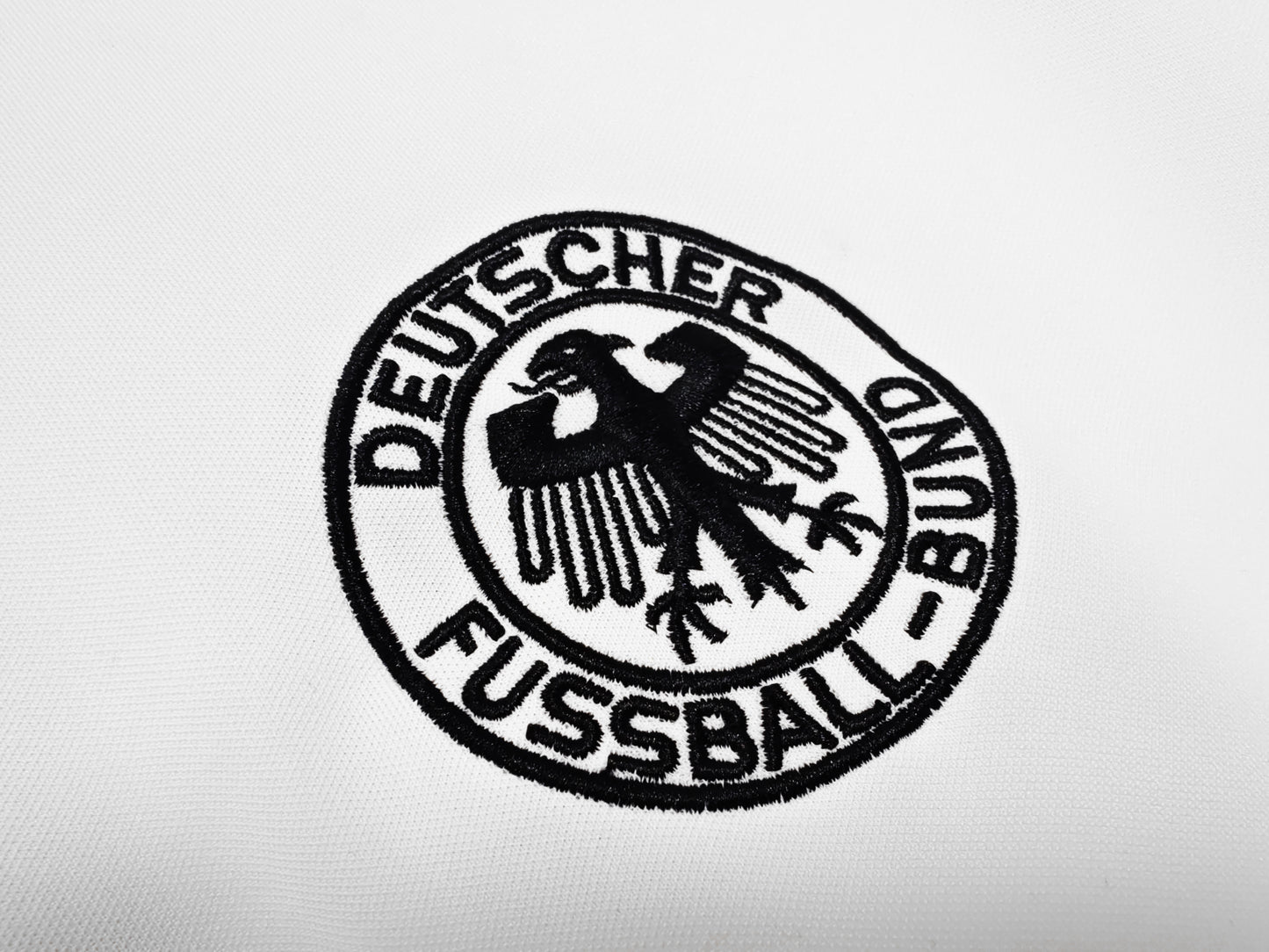 ALEMANIA 86 LOCAL