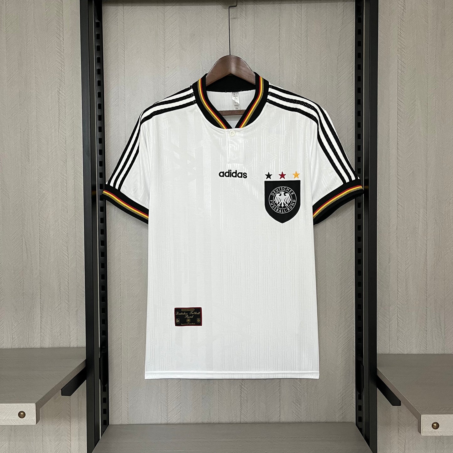 ALEMANIA 96 LOCAL