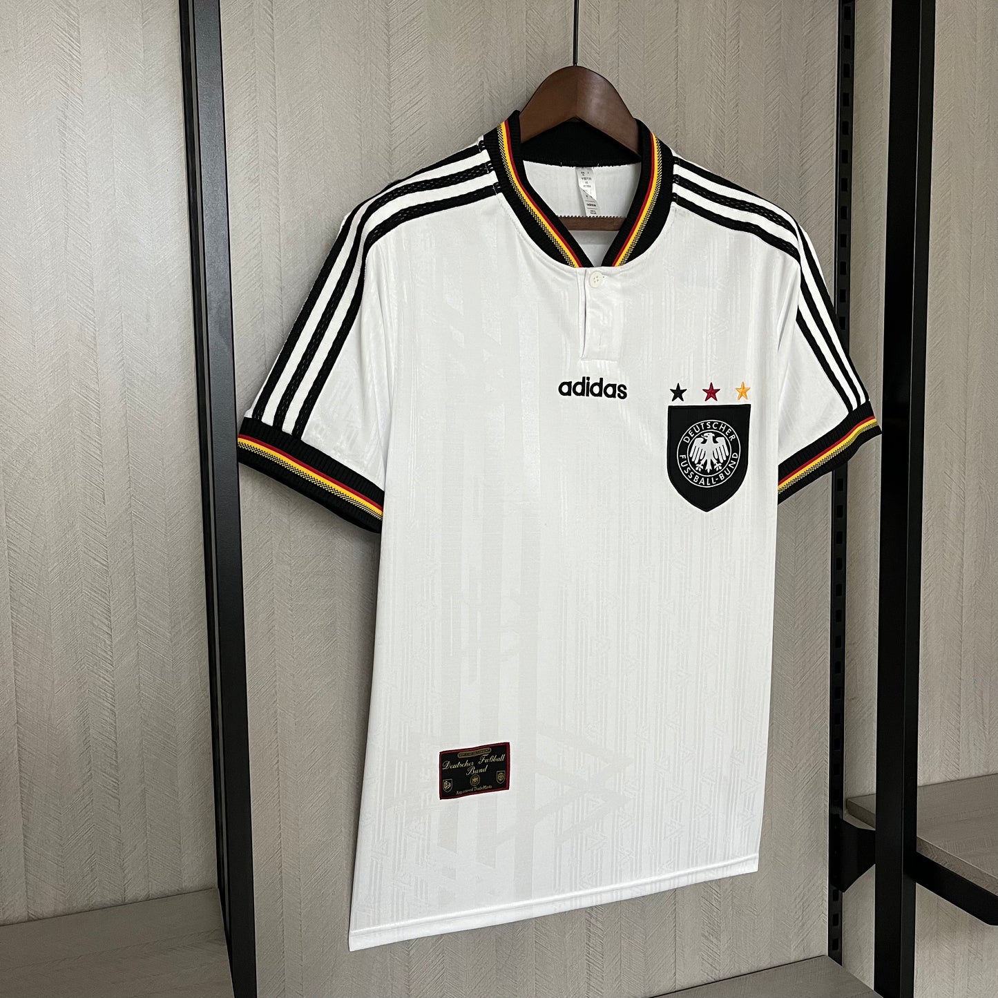 ALEMANIA 96 LOCAL