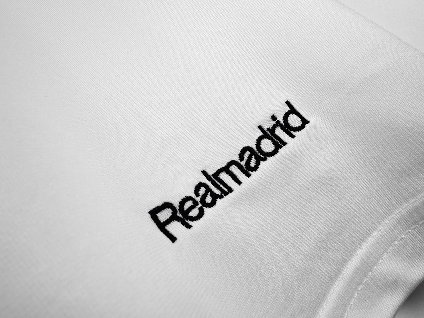 REAL MADRID 05/06 LOCAL