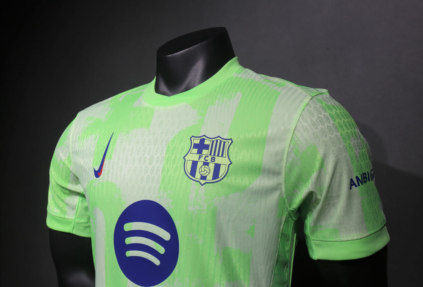 BARCELONA 24/25 TERCERA