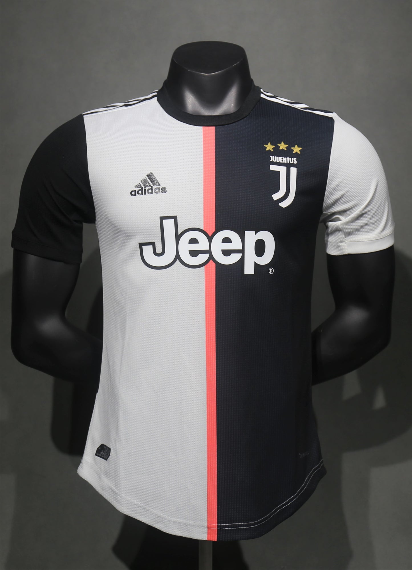RONALDO - JUVENTUS 19/20 LOCAL