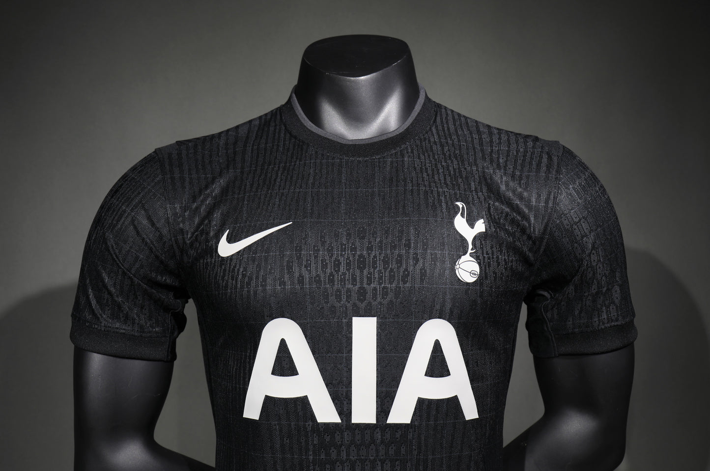 TOTTENHAM 25/26 VISITA