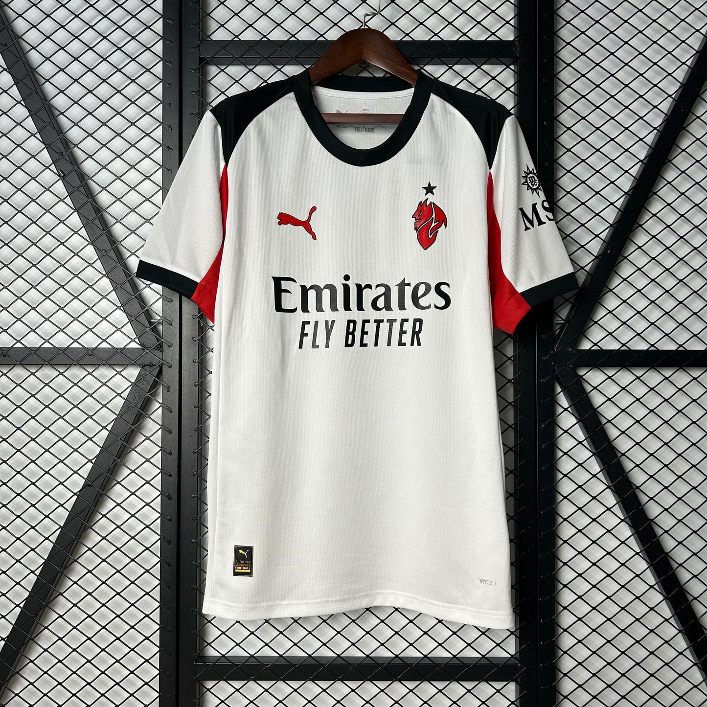 AC MILAN 25/26 VISITA