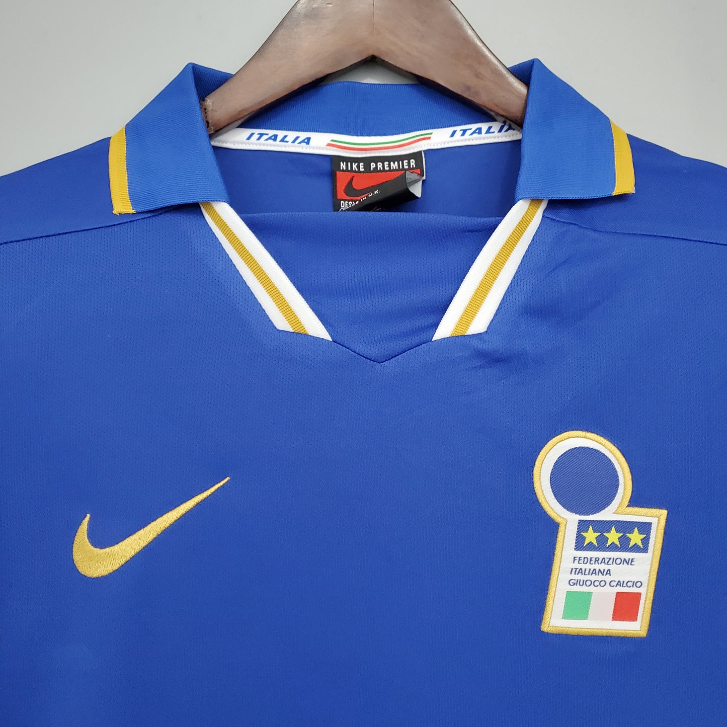 ITALIA 96 LOCAL