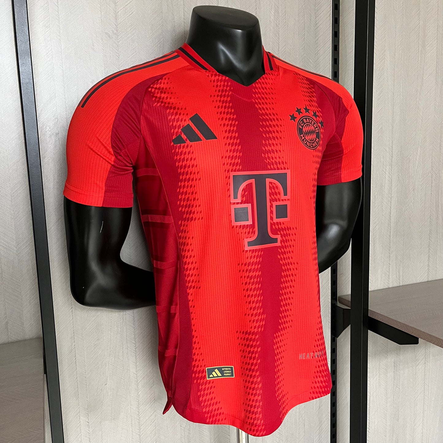 BAYERN MUNICH 24/25 LOCAL