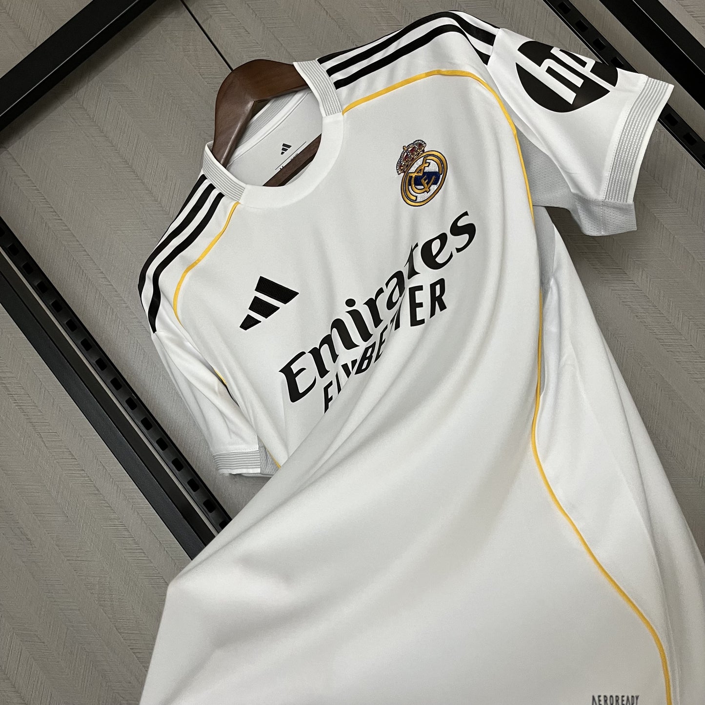 REAL MADRID 25/26 LOCAL