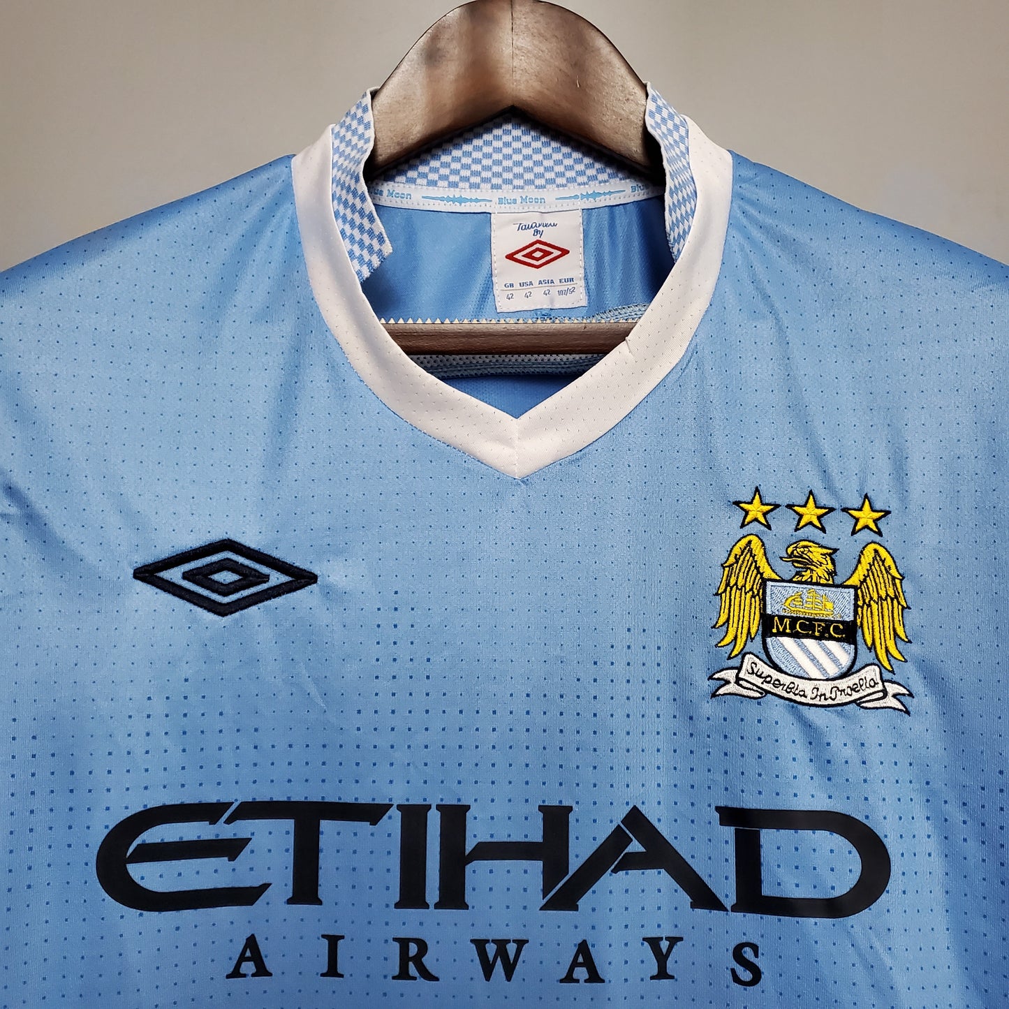 MANCHESTER CITY 11/12 LOCAL