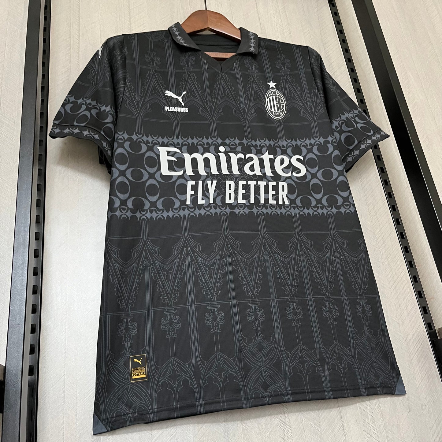 AC MILAN 23/24 PLEASURES DARK