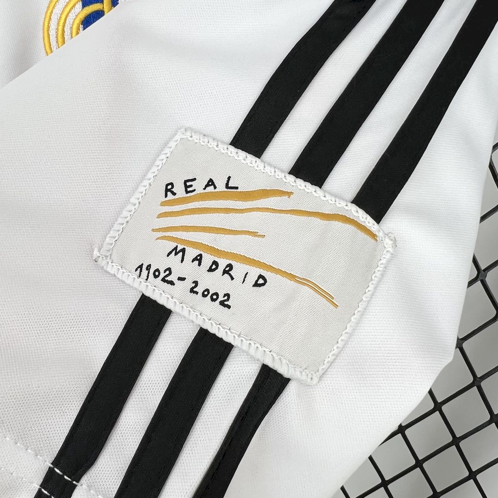 REAL MADRID 02/03 LOCAL