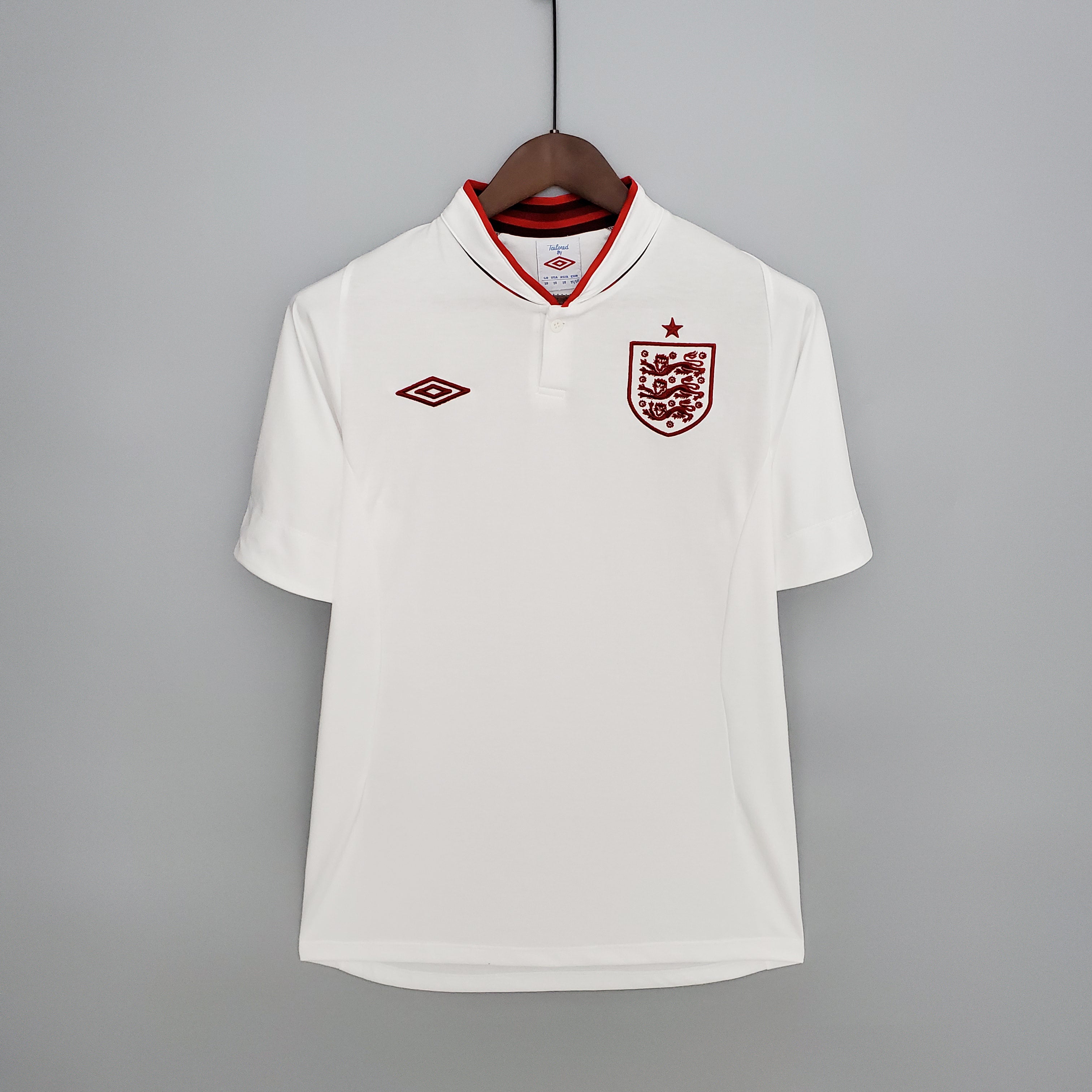 INGLATERRA 2012 LOCAL