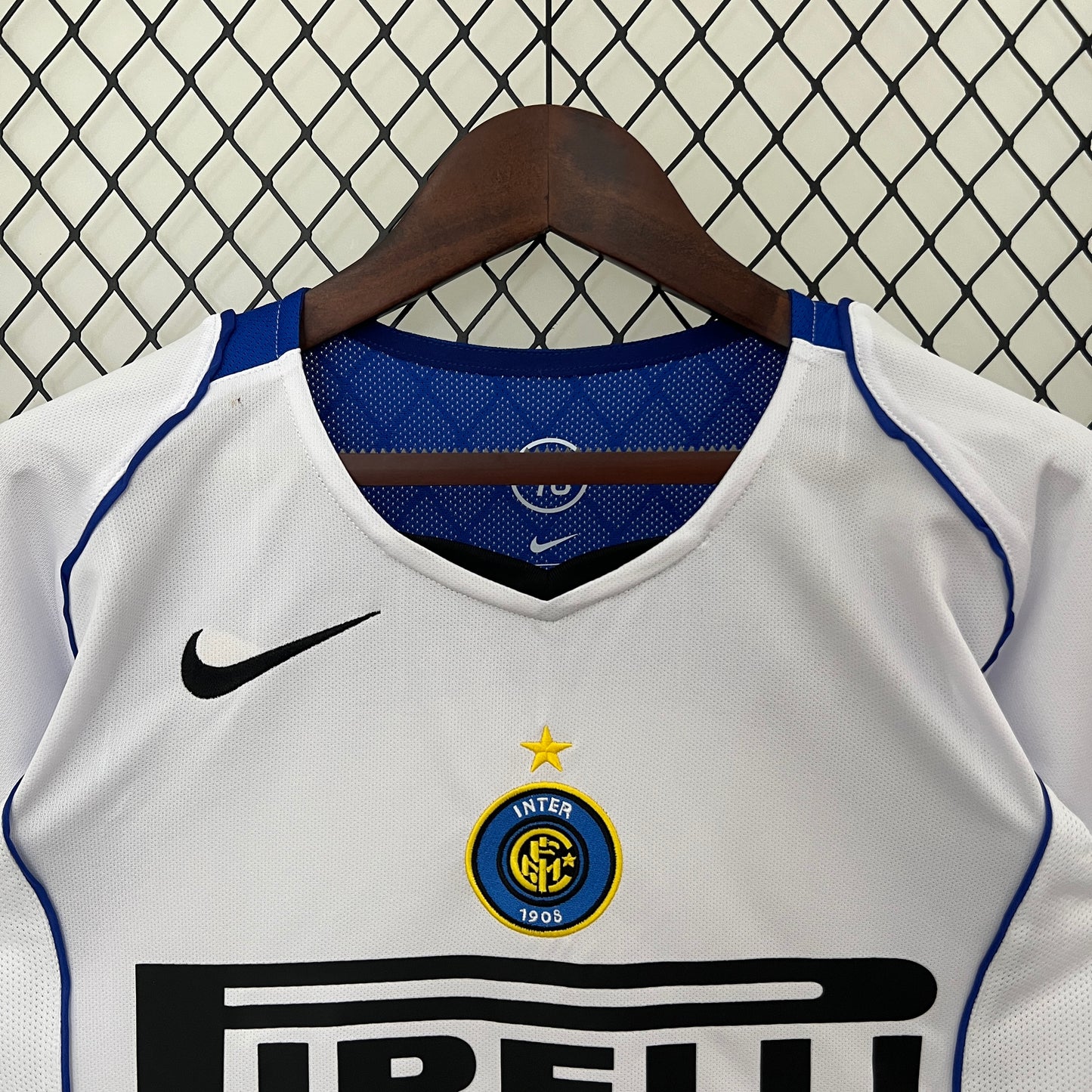 INTER MILAN 04/05 VISITA