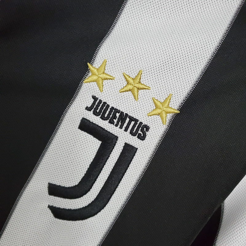 JUVENTUS 17/18 LOCAL
