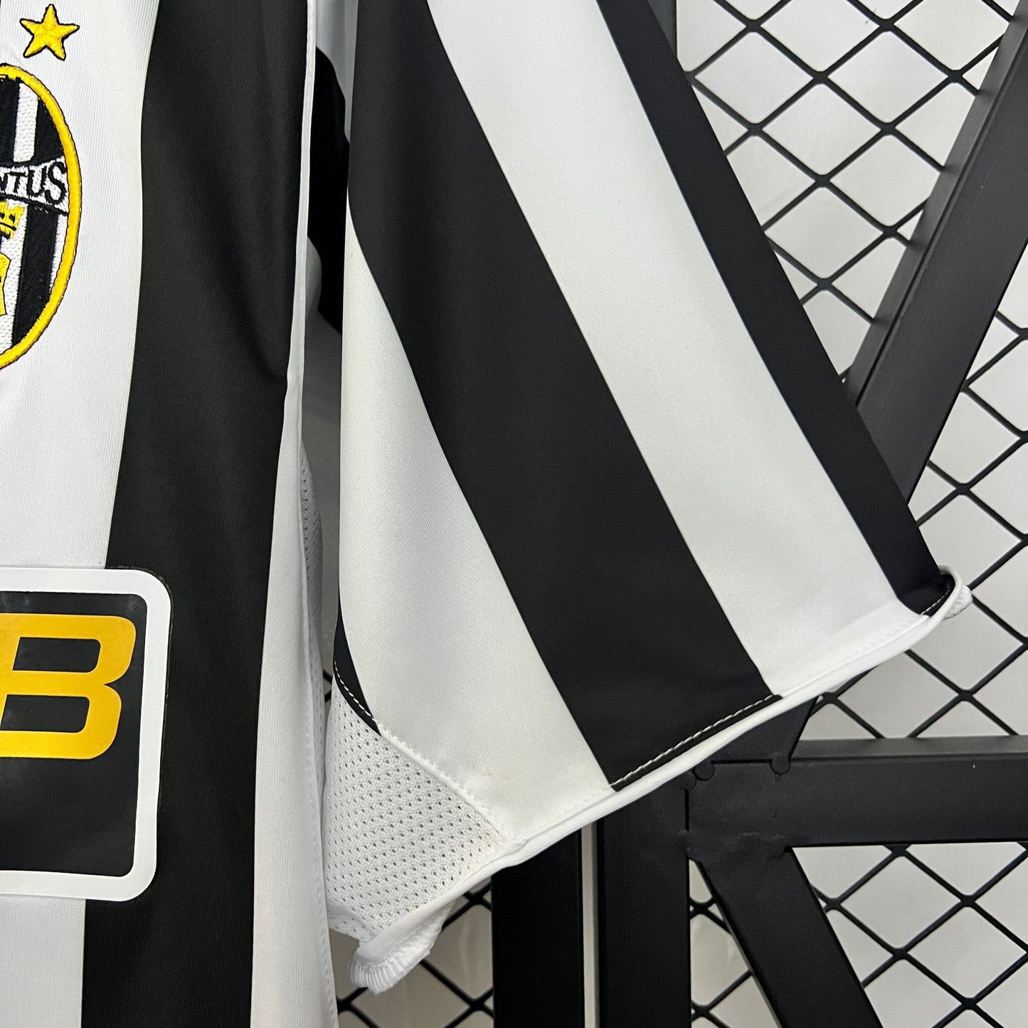 JUVENTUS 03/04 LOCAL