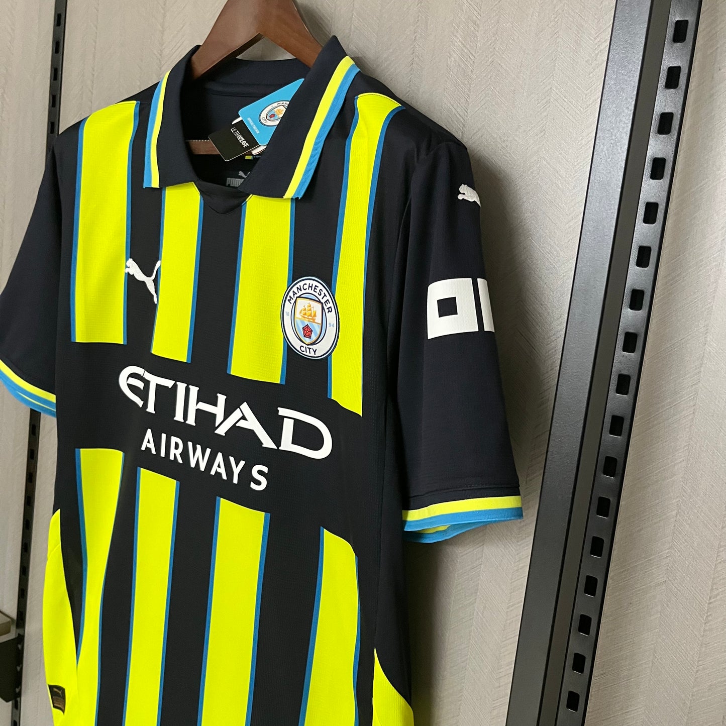 MANCHESTER CITY 24/25 VISITA
