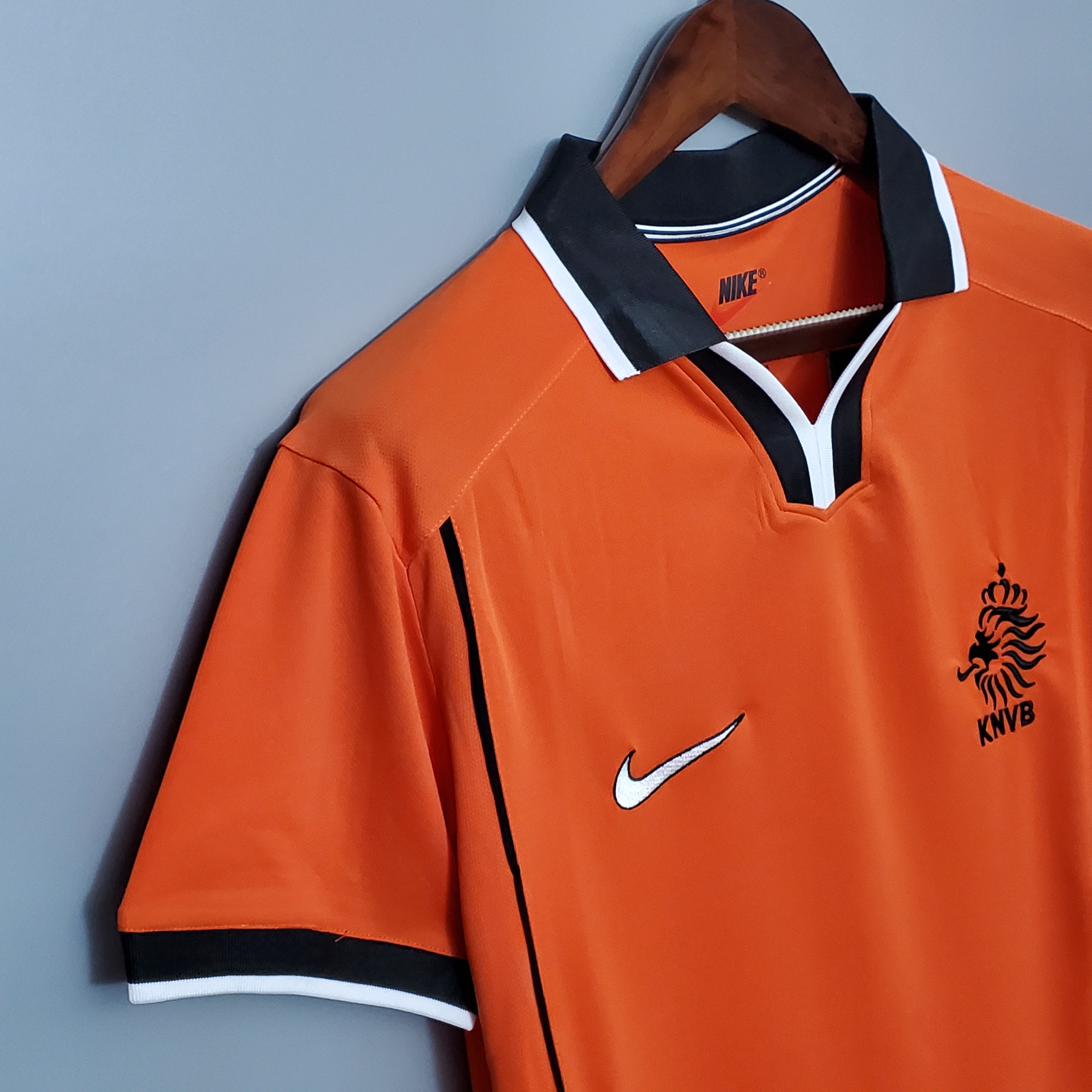 HOLANDA 98 LOCAL