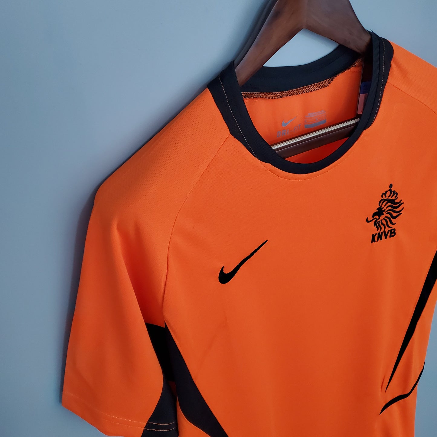 HOLANDA 2002 LOCAL