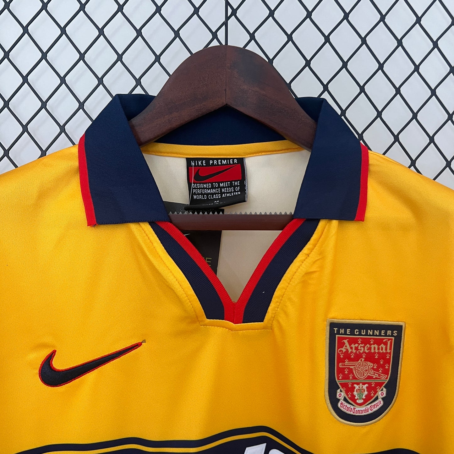 ARSENAL 97/99 VISITA
