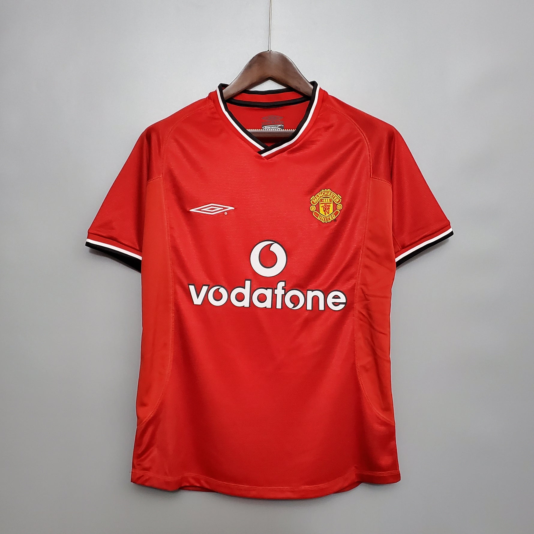 MANCHESTER UNITED 00/02 LOCAL