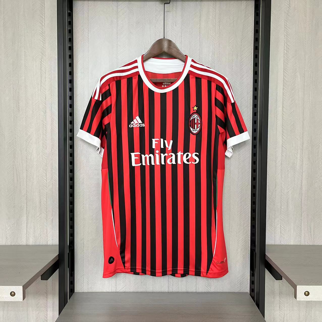 AC MILAN 11/12 LOCAL
