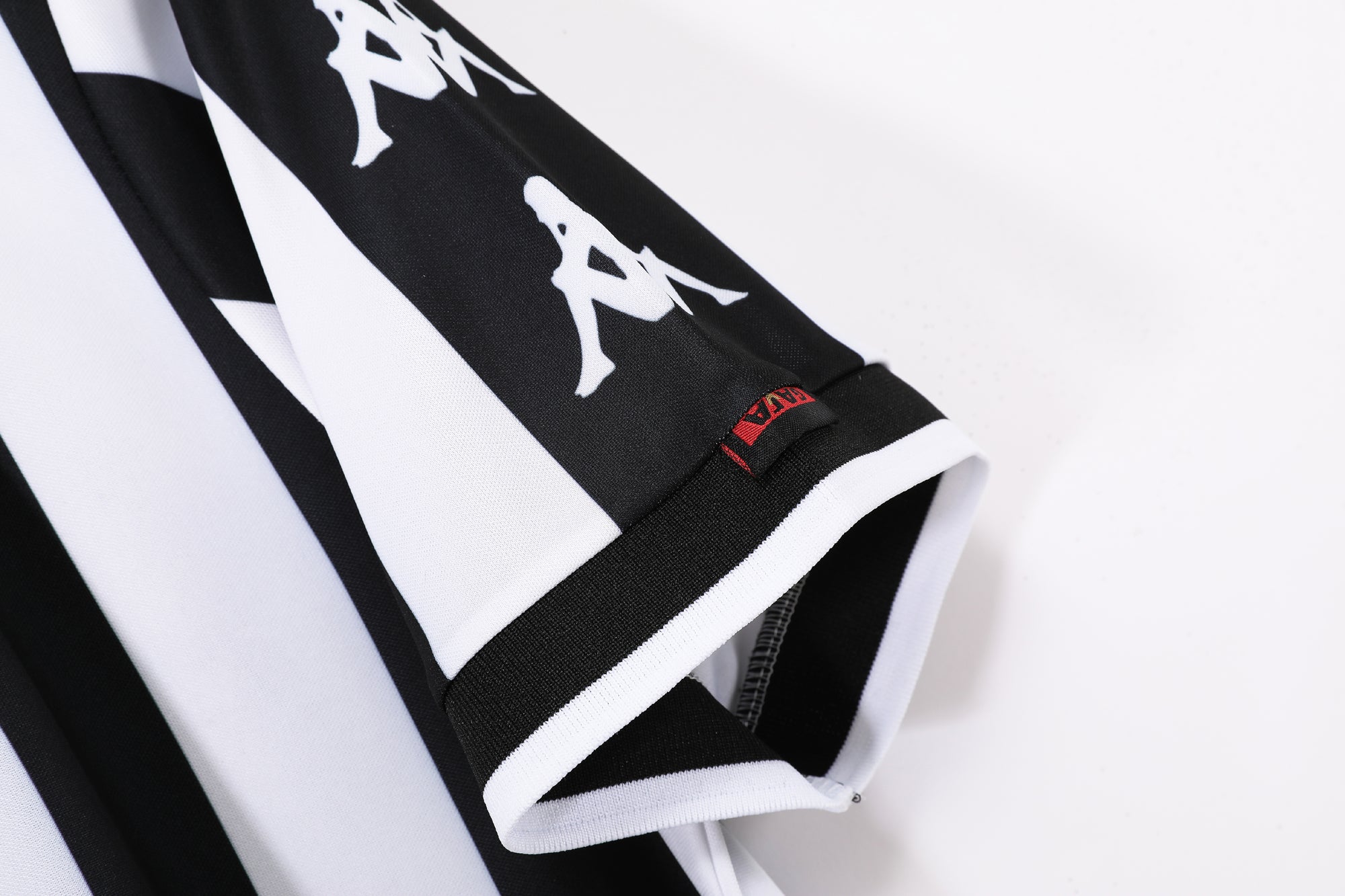 JUVENTUS 99/00 LOCAL