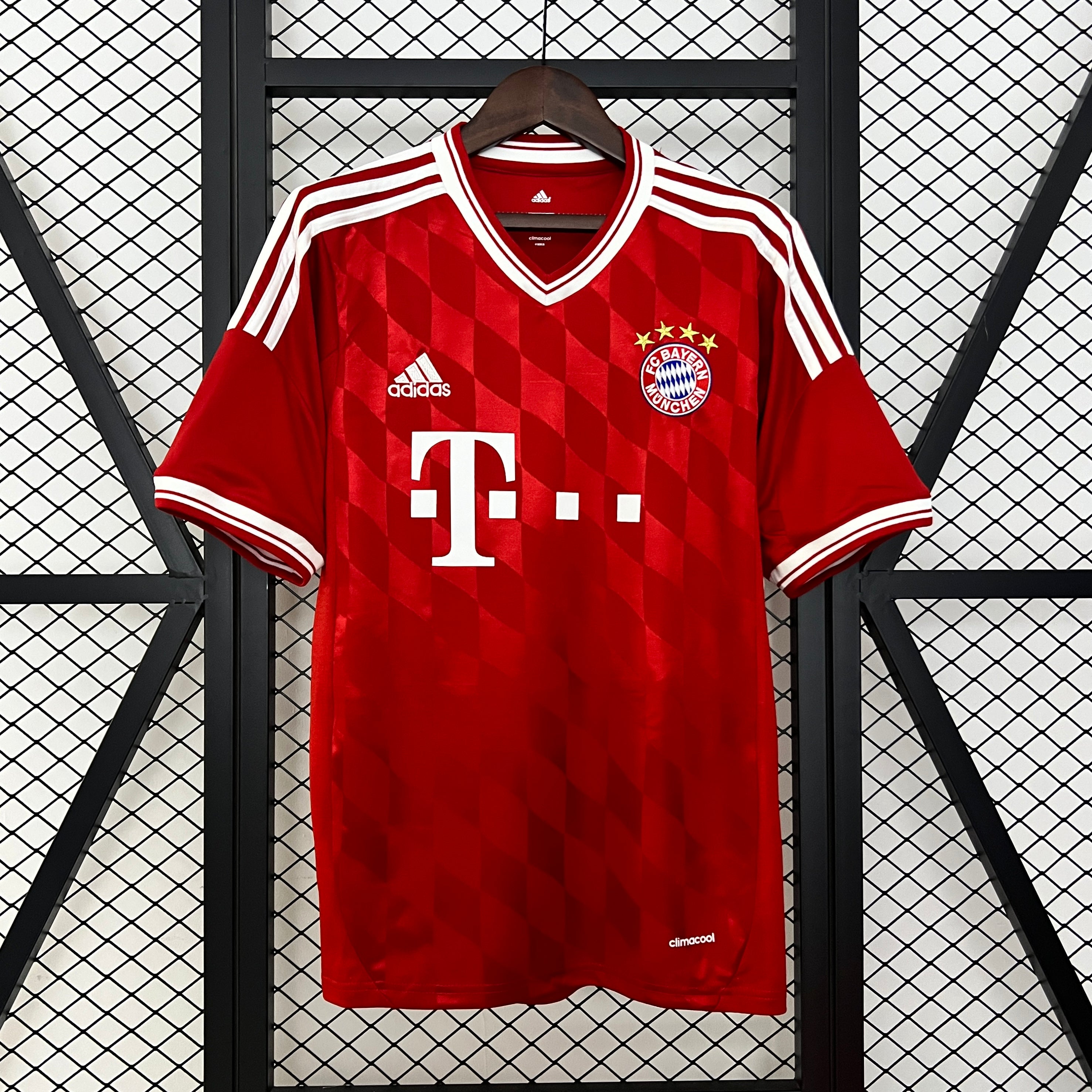 BAYERN MUNICH 13/14 LOCAL