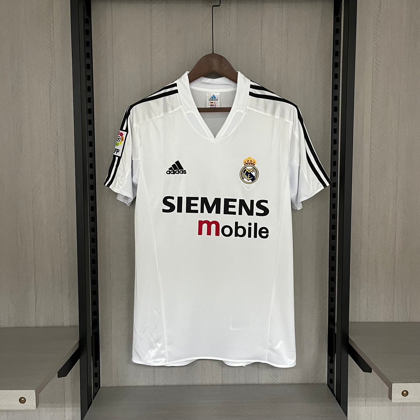REAL MADRID 04/05 LOCAL