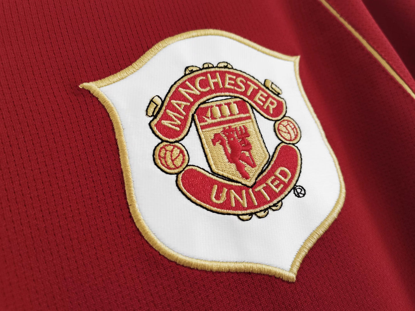 MANCHESTER UNITED 06/07 LOCAL
