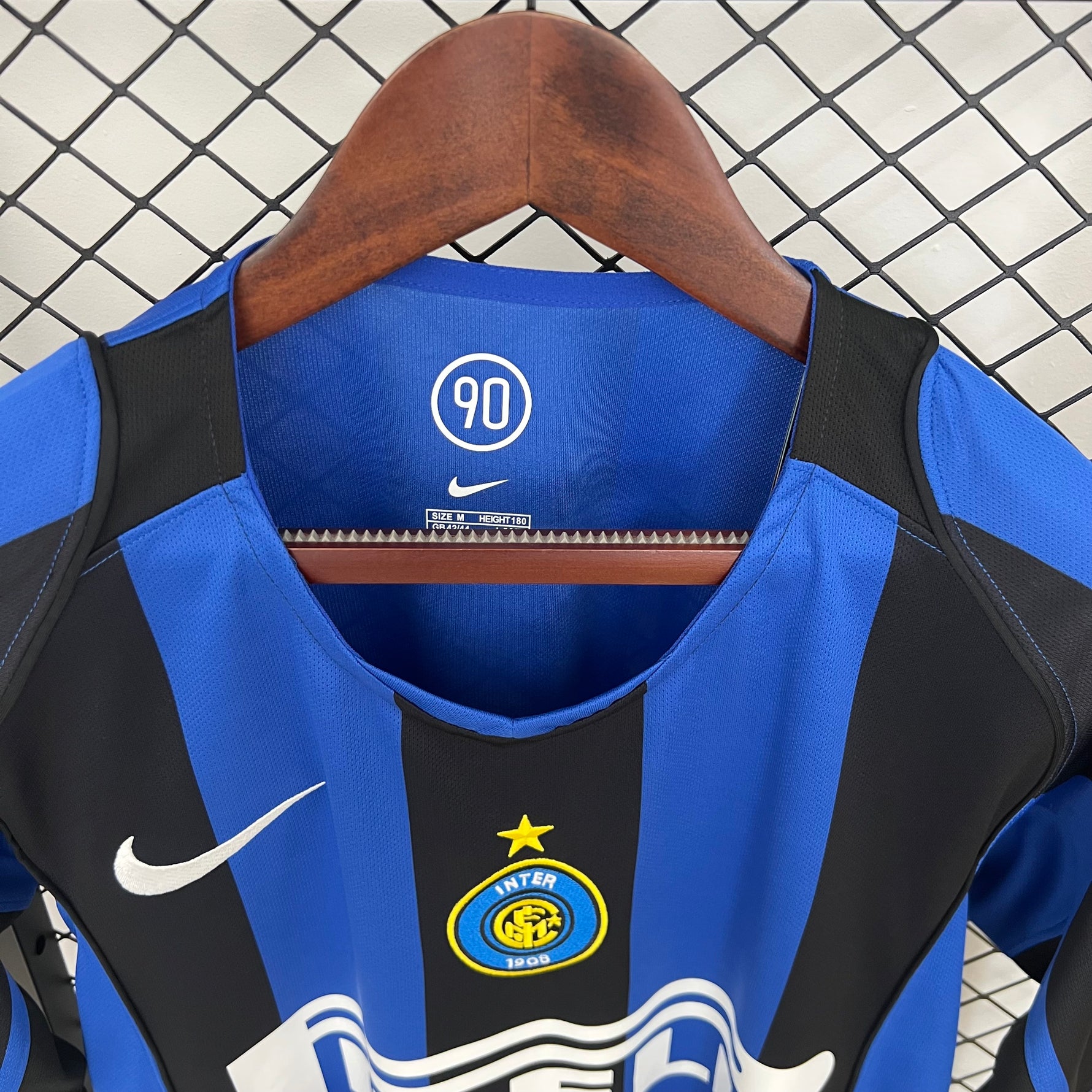 INTER MILAN 04/05 LOCAL