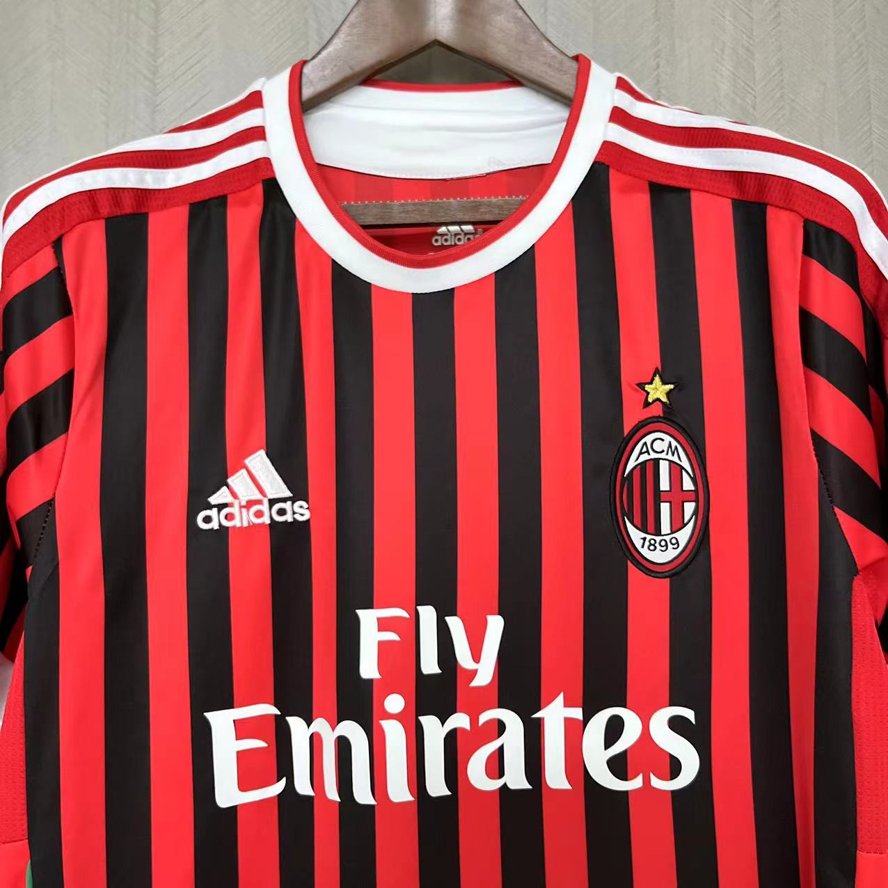 AC MILAN 11/12 LOCAL