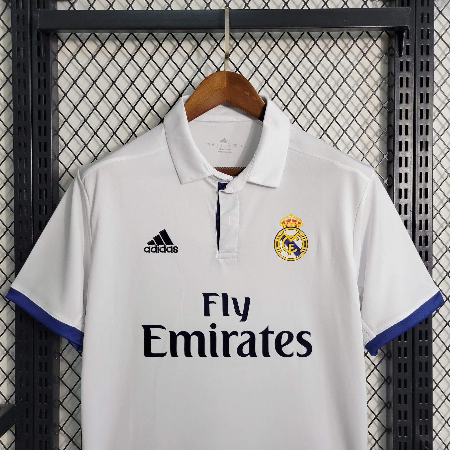 REAL MADRID 16/17 LOCAL