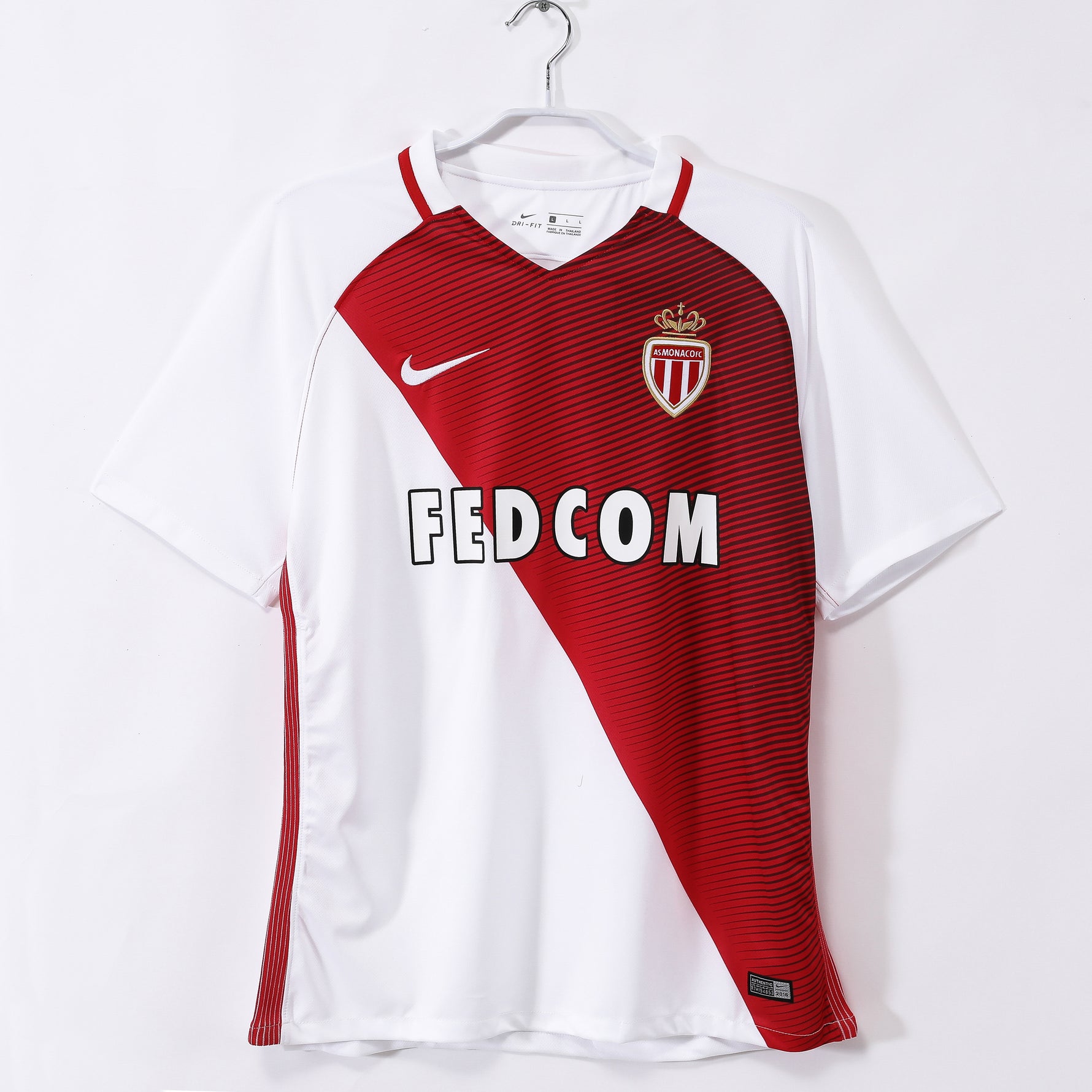MONACO 16/17 LOCAL