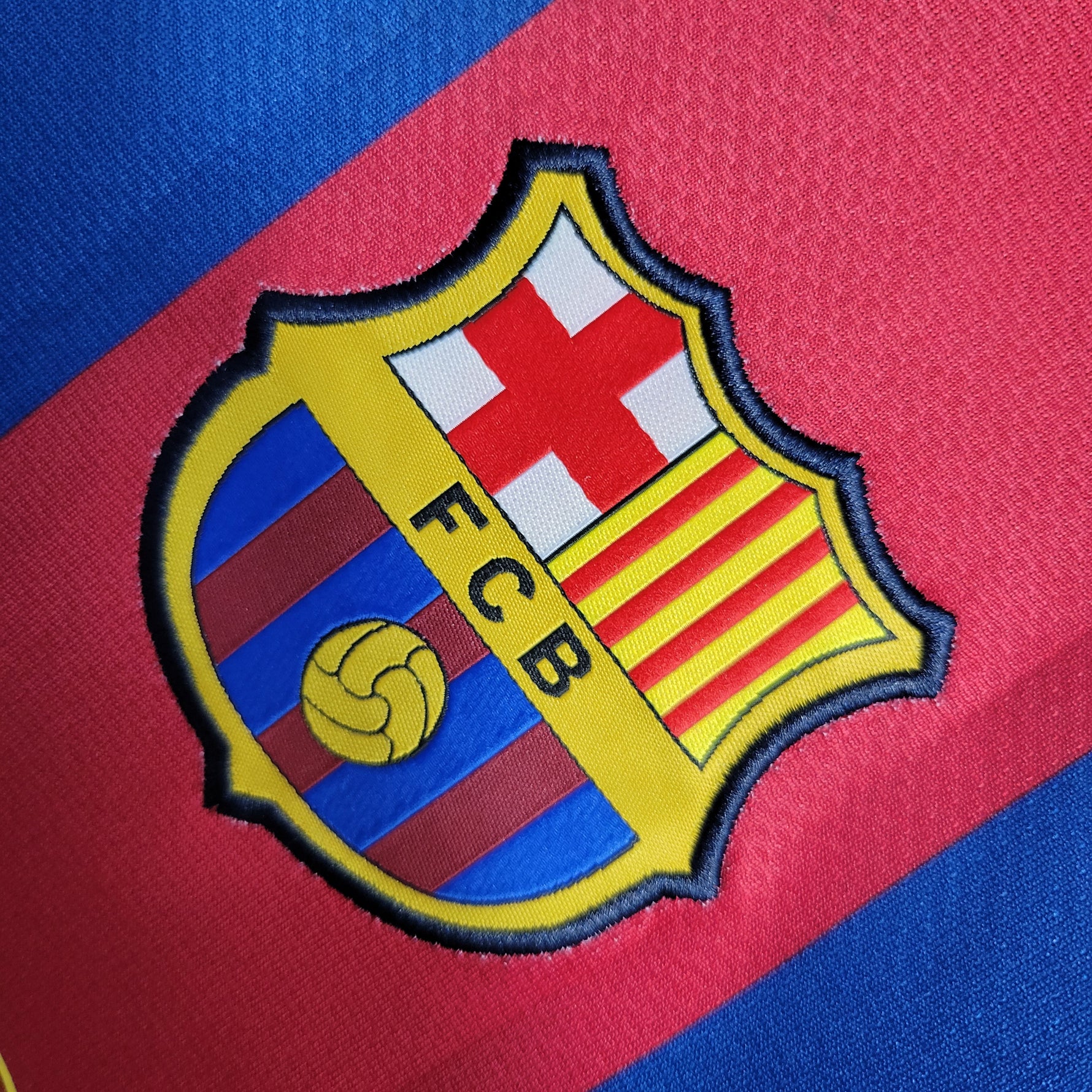BARCELONA 10/11 LOCAL