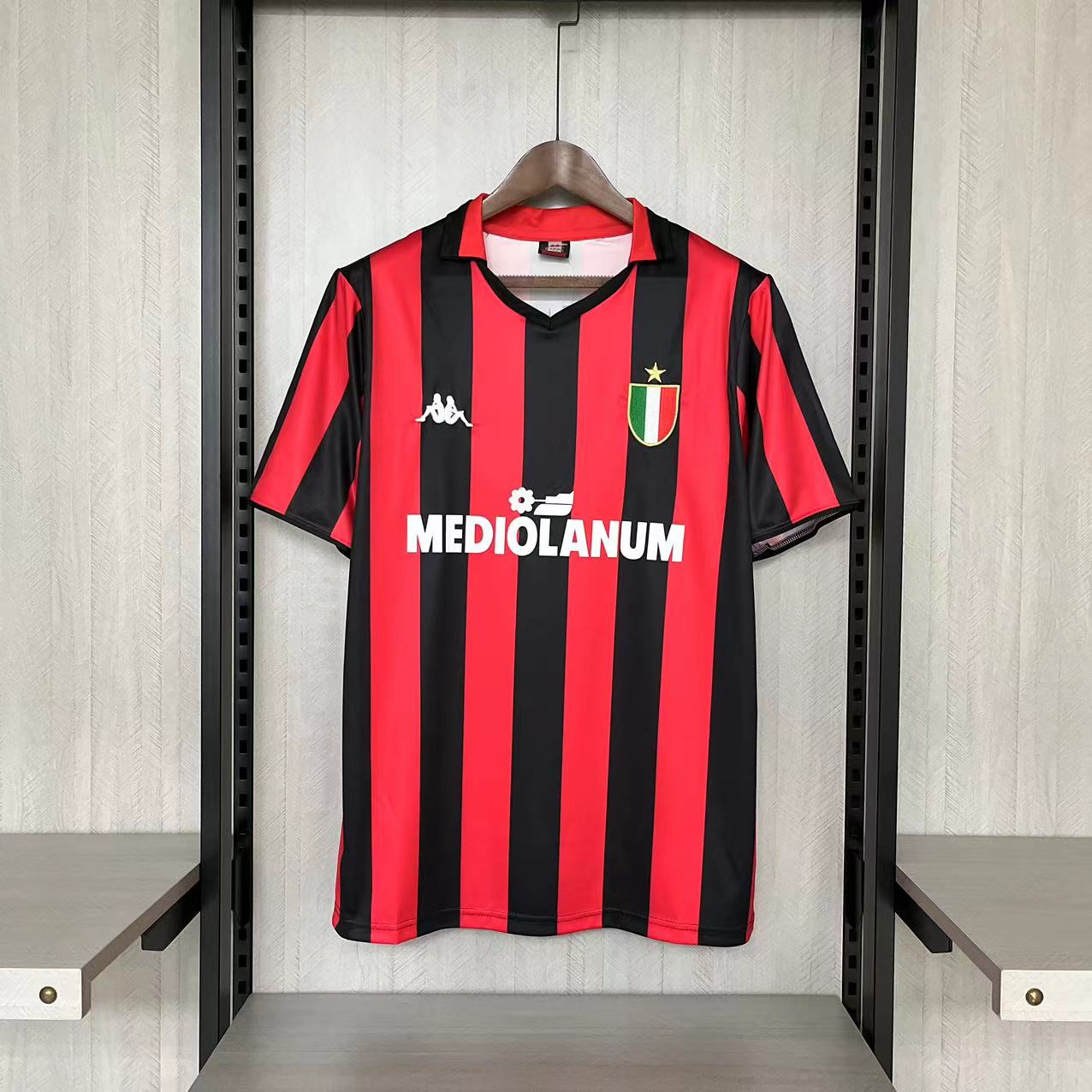AC MILAN 88/89 LOCAL