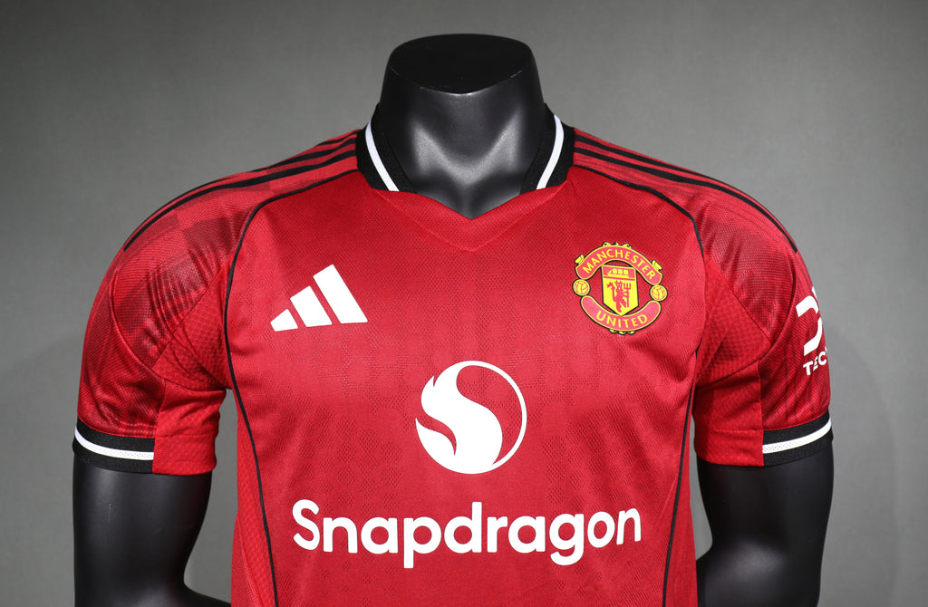 MANCHESTER UNITED 25/26 LOCAL