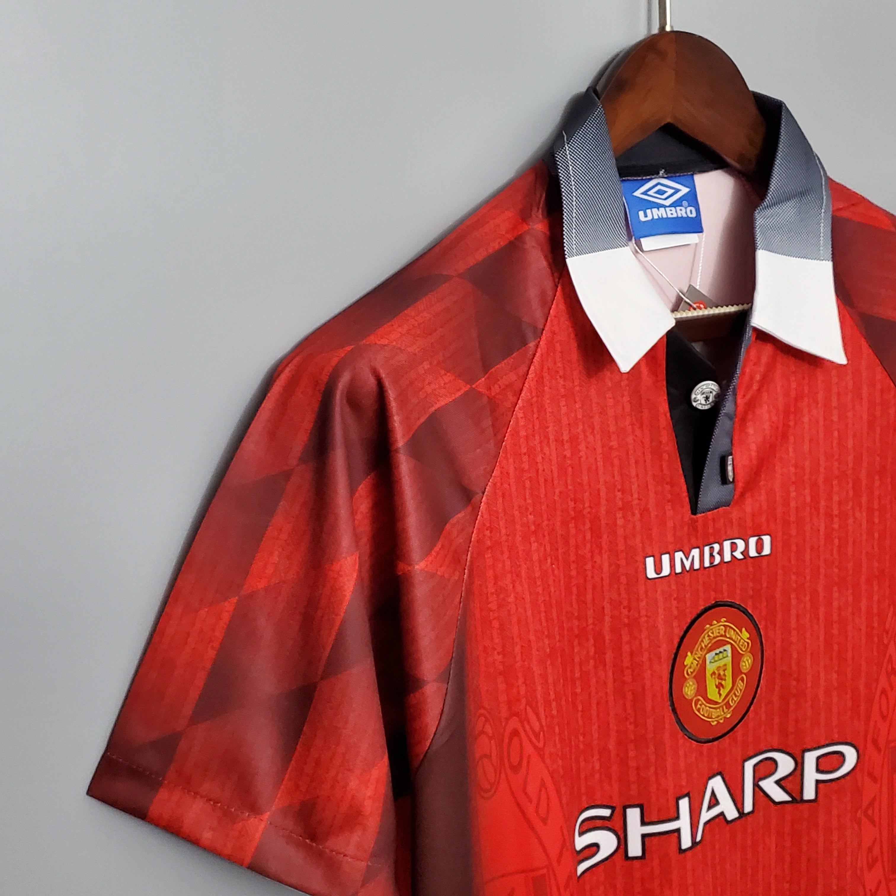 MANCHESTER UNITED 96/98 LOCAL