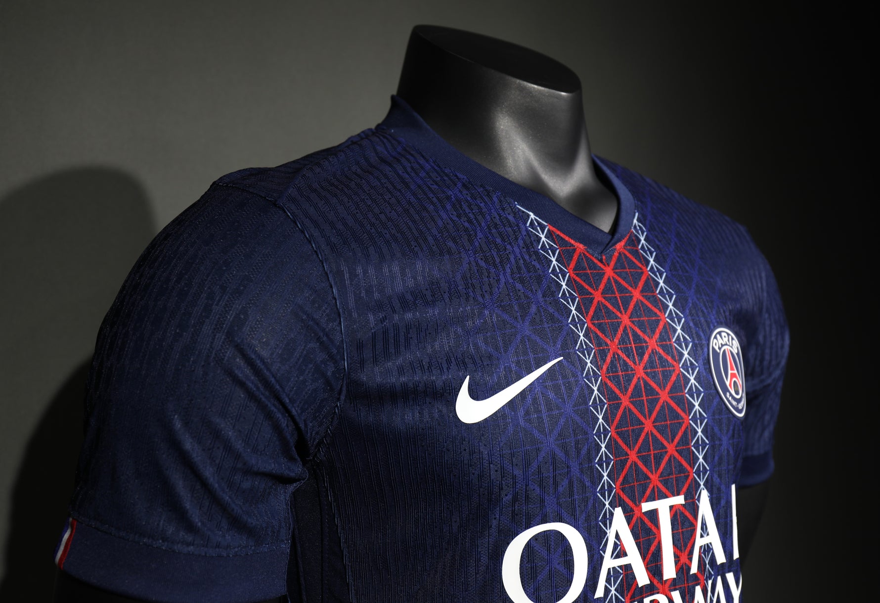 PSG 25/26 LOCAL
