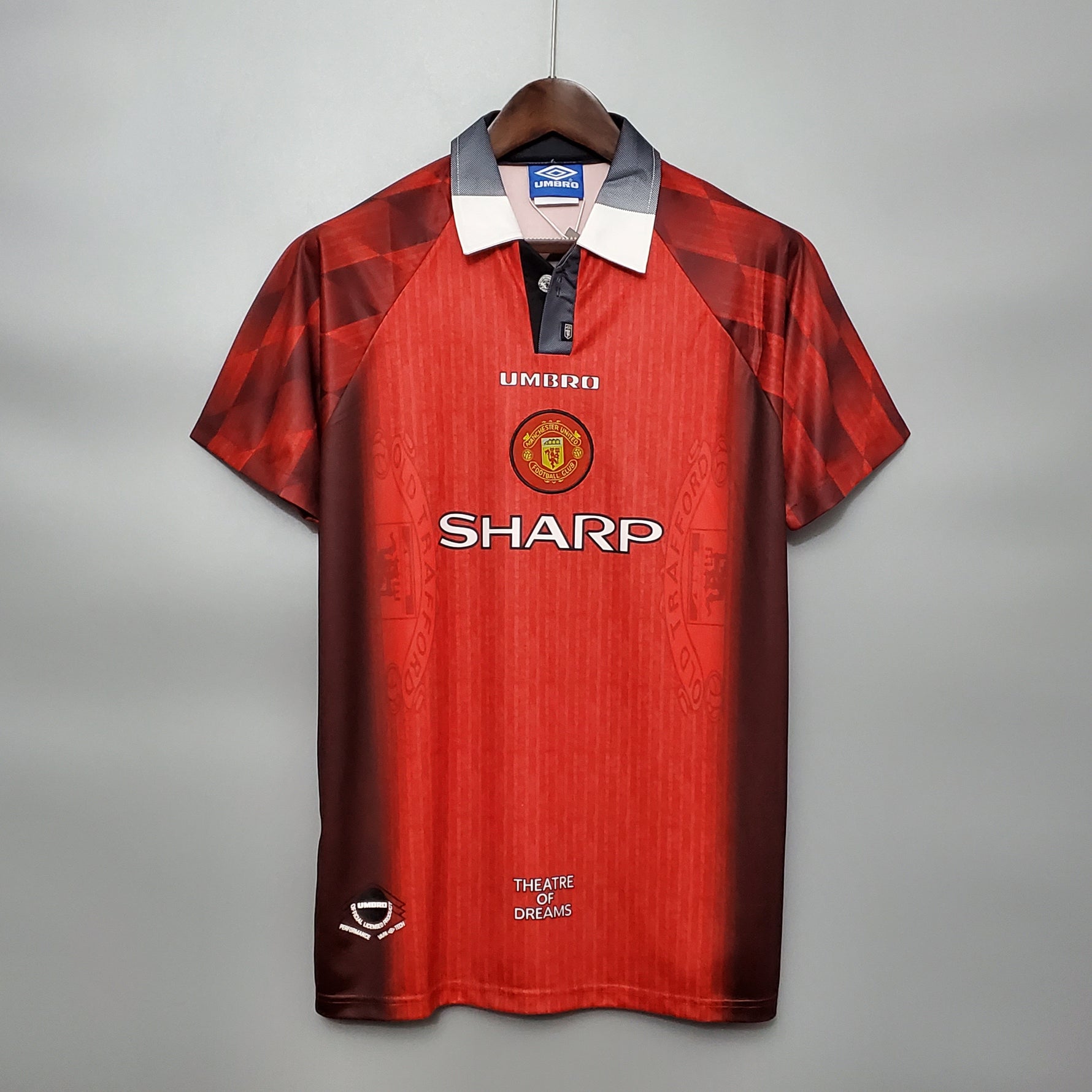 MANCHESTER UNITED 96/98 LOCAL