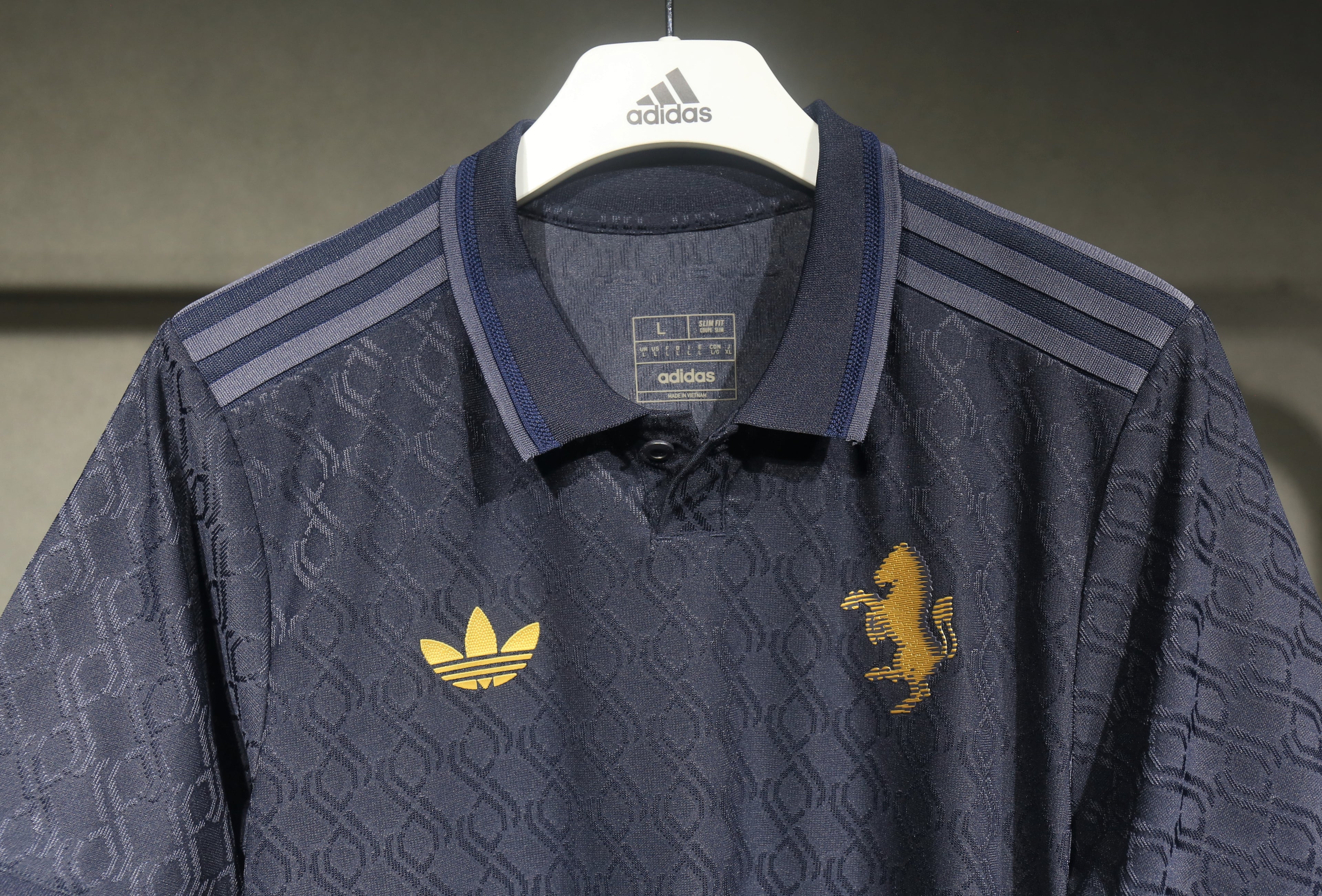 JUVENTUS 24/25 TERCERA